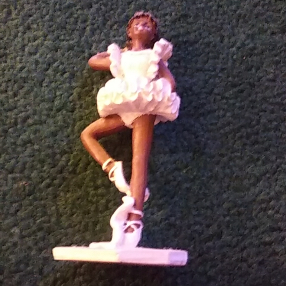 Figurine